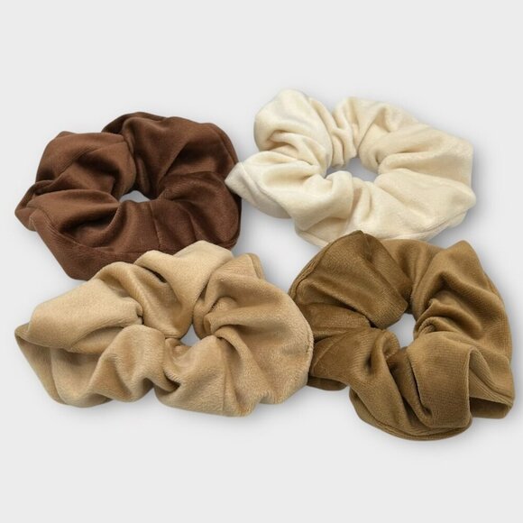 Set of 4 Velvet Scrunchies - Picture 10 of 10